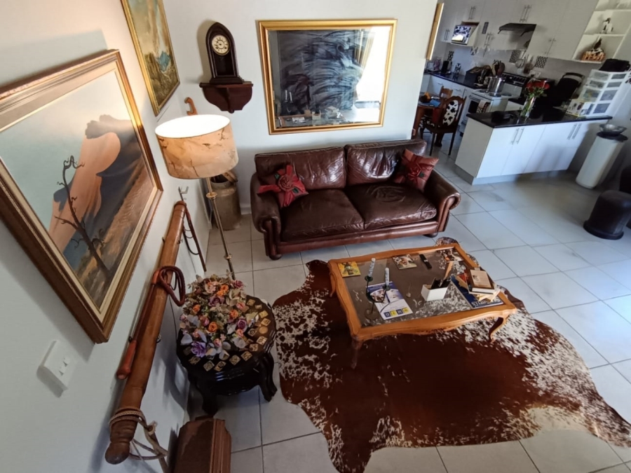 3 Bedroom Property for Sale in Heiderand Western Cape